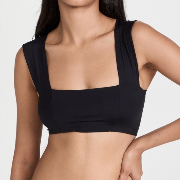 NWT L*Space Reversible Parker Bikini Top in Black | Revolve Bikini - Picture 2 of 12